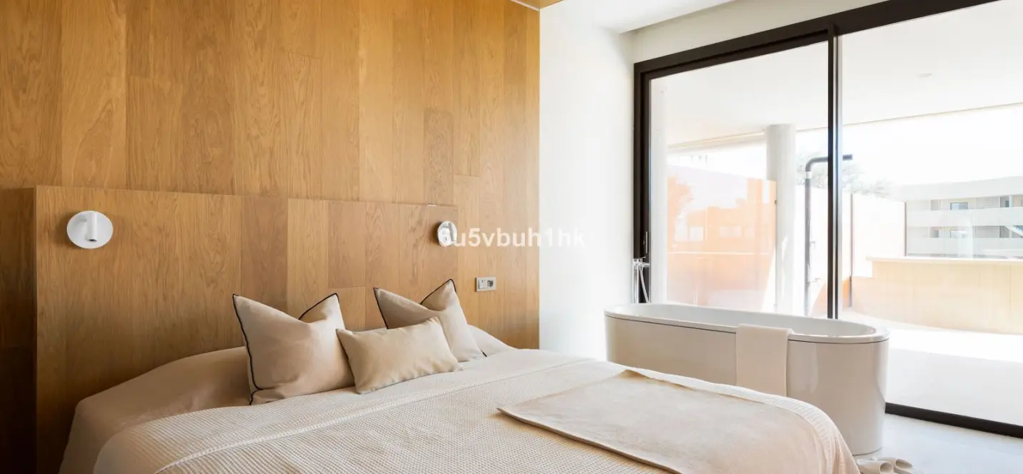Sale of ground floor apartment in Fuengirola 3