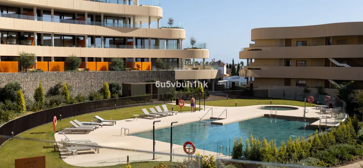 Sale of ground floor apartment in Fuengirola 4