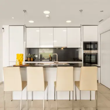 Sale of penthouse in Benahavís