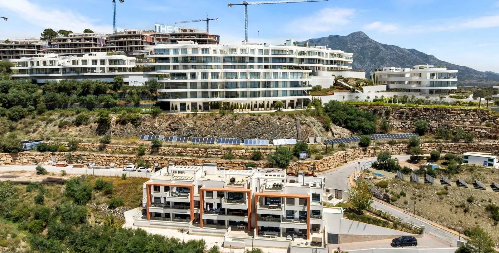 Sale of penthouse in Benahavís 16