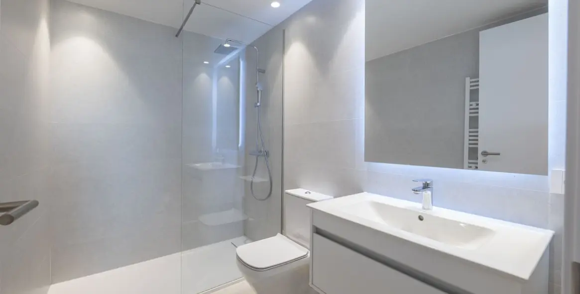 Venta de dúplex en Selwo 8