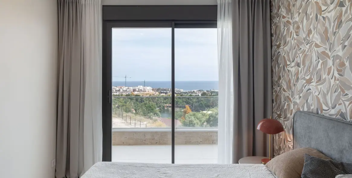 Venta de dúplex en Selwo 12