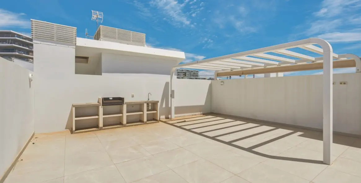 Sale of penthouse duplex in Fuengirola 11