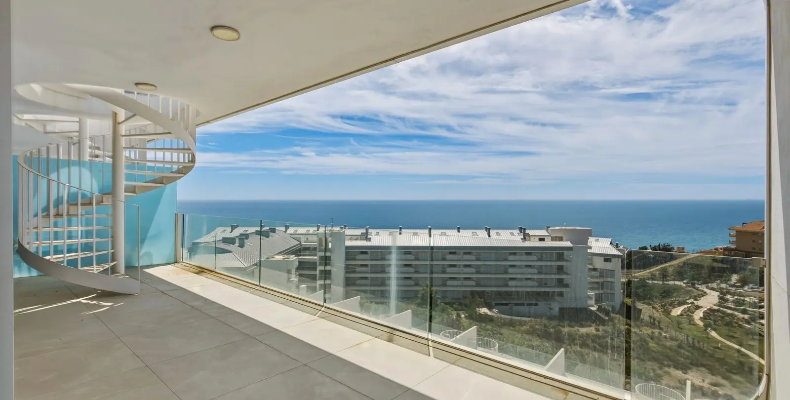Venta de ático dúplex en Fuengirola 3