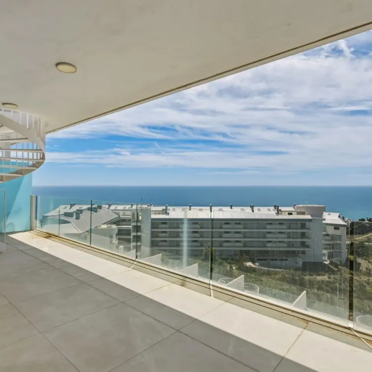 Venta de ático dúplex en Fuengirola