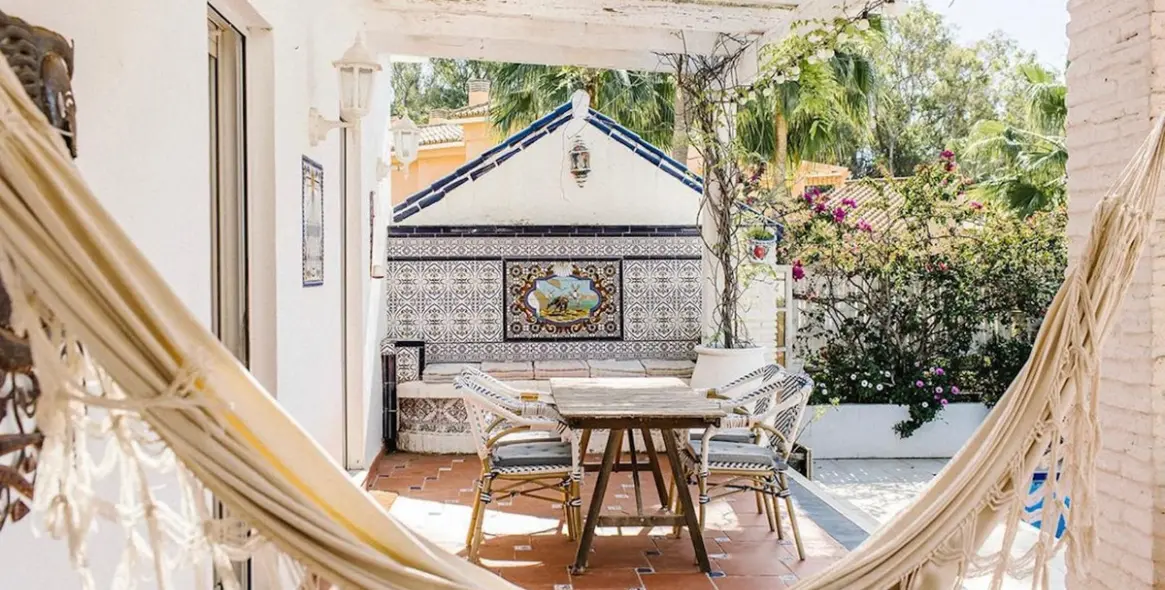 Sale of detached villa in Carib Playa 6