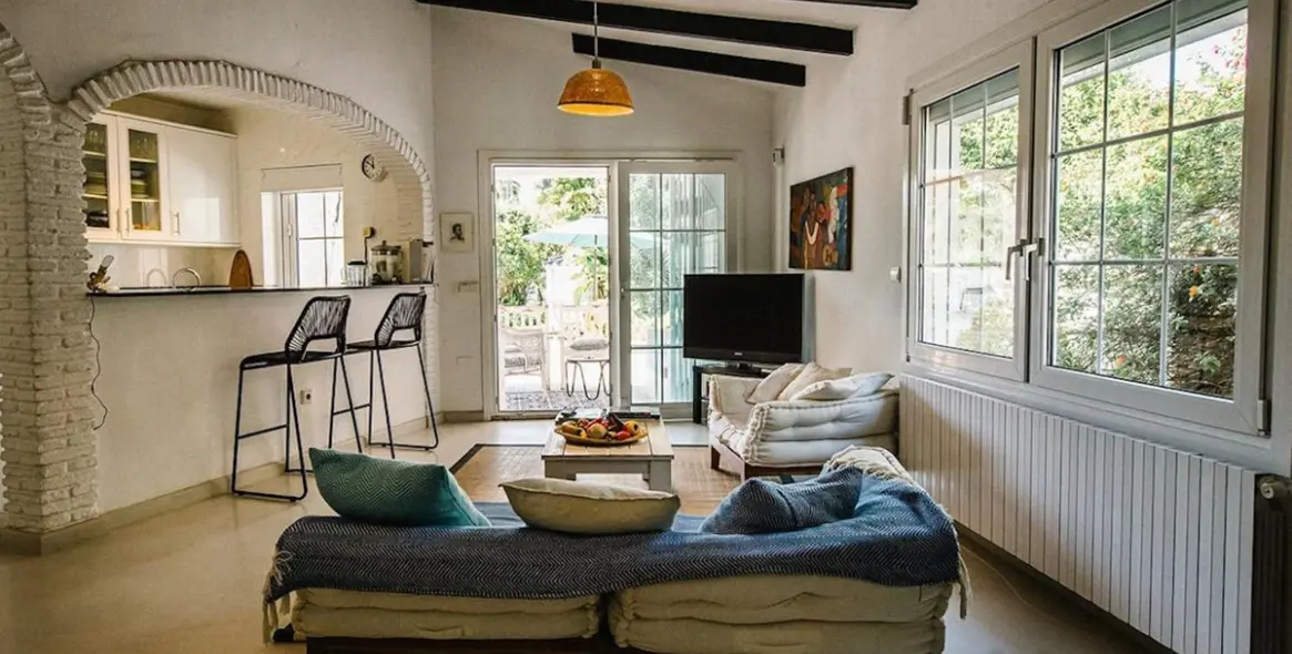 Sale of detached villa in Carib Playa 11