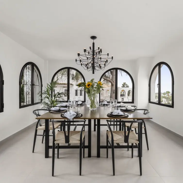 Venta de apartamento en planta media en Nueva Andalucía