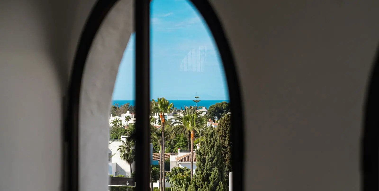 Продажа апартаментов на среднем этаже в Nueva Andalucía 11