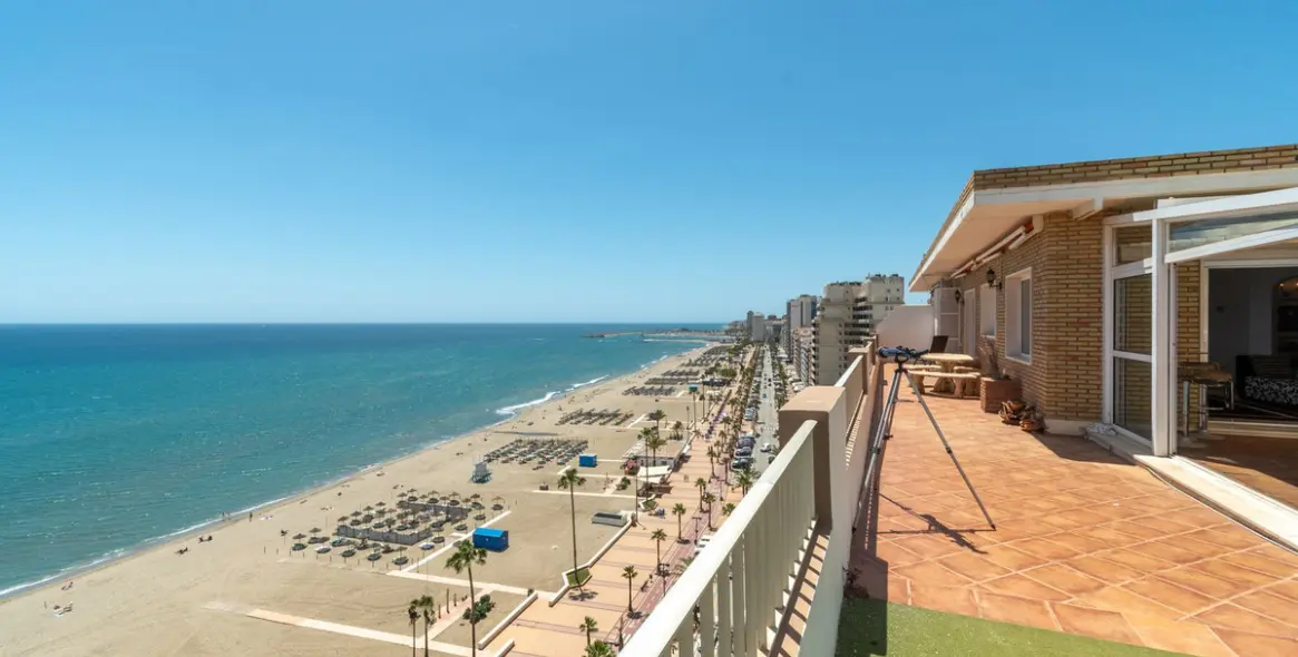 Venta de ático en Fuengirola 1
