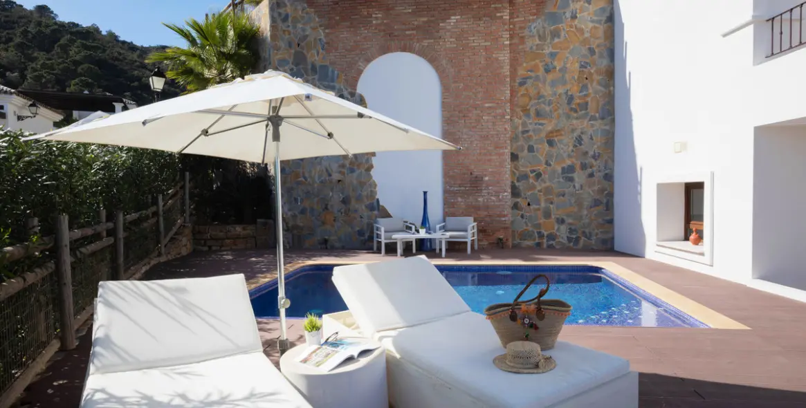 Venta de villa independiente en Benahavís 2