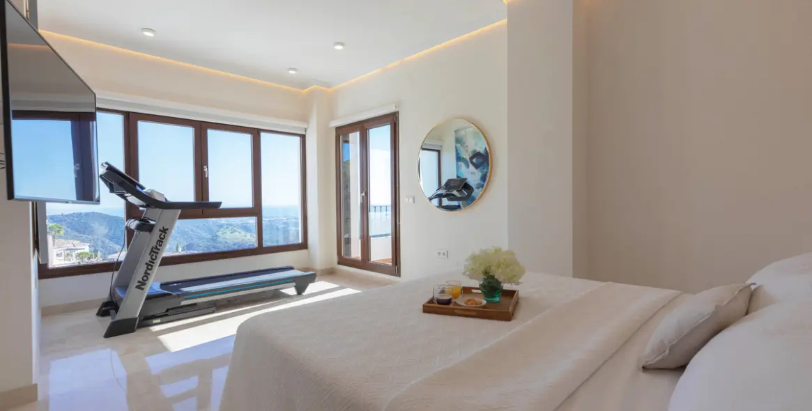 Venta de villa independiente en Benahavís 12