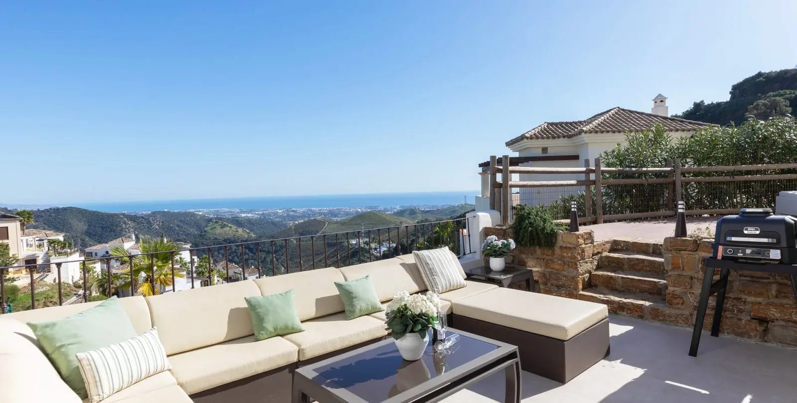 Venta de villa independiente en Benahavís 1