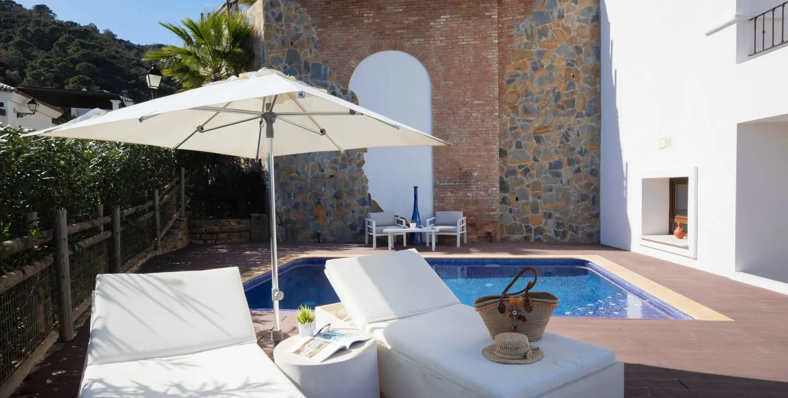 Venta de villa independiente en Benahavís 2