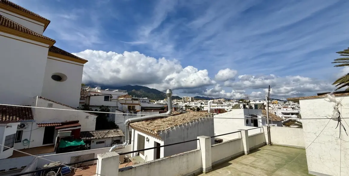 Sale of apartment complex in Marbella 6
