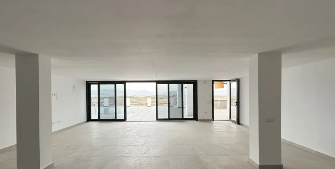 Sale of detached villa in Coín 26