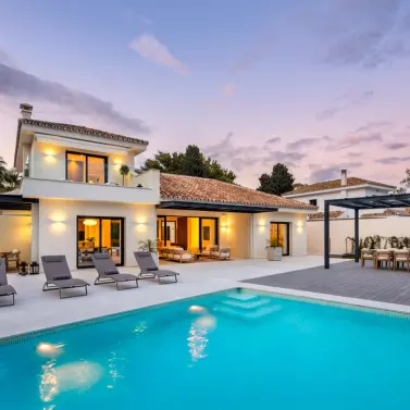 Sale of detached villa in Cortijo Blanco