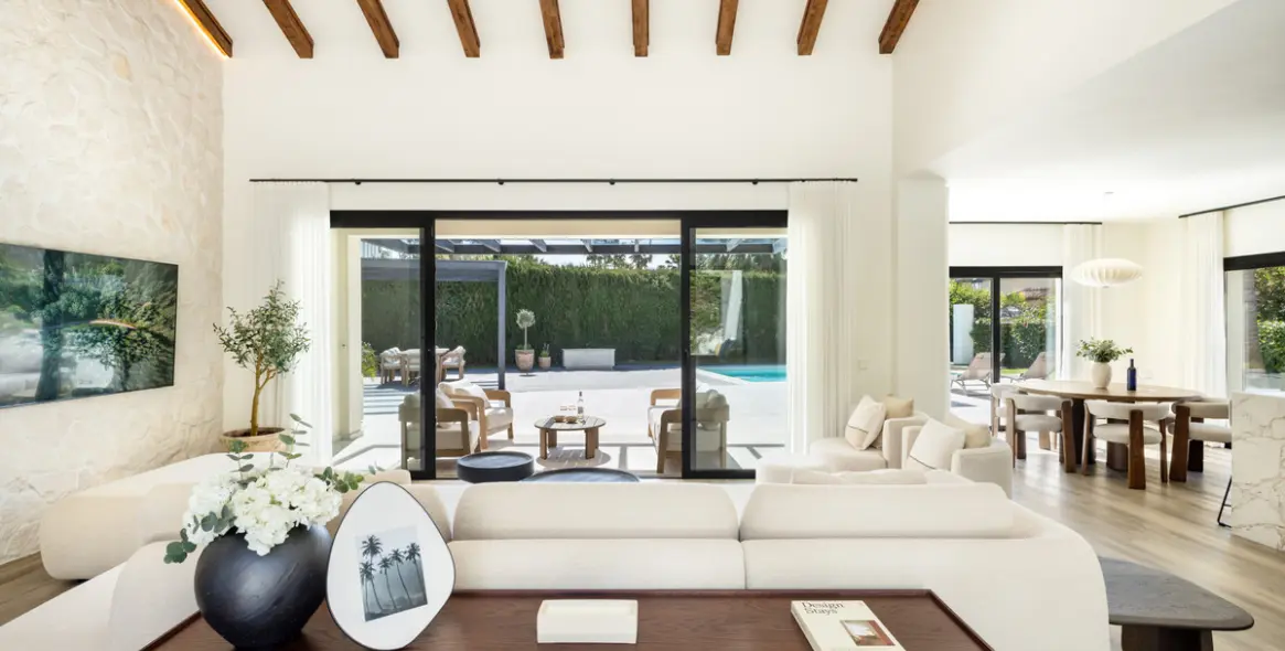 Продажа  отдельно стоящей виллы в Cortijo Blanco 5