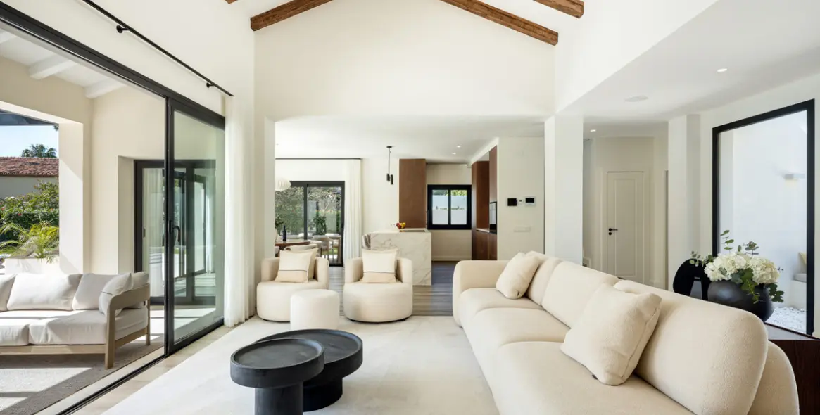 Продажа  отдельно стоящей виллы в Cortijo Blanco 16