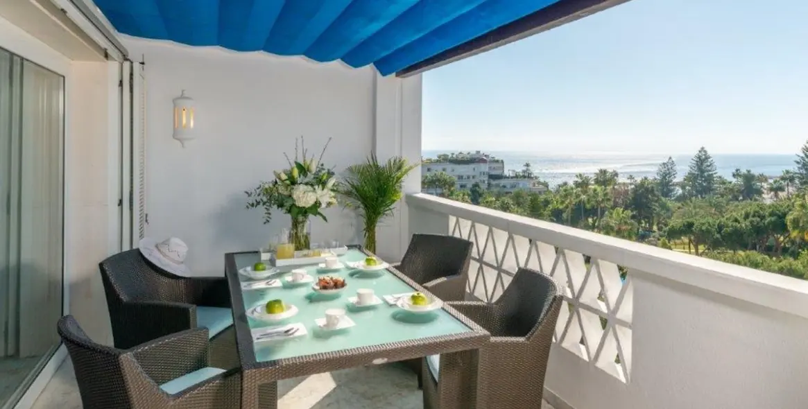 Продажа двухуровневого пентхауса в Puerto Banús 32