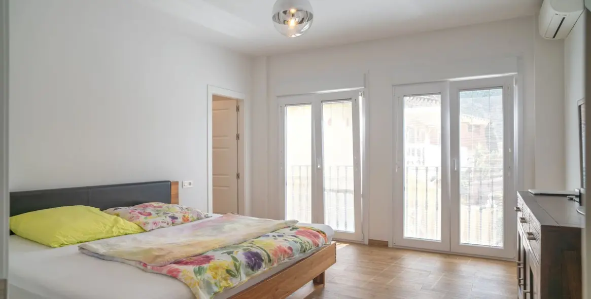 Продажа  отдельно стоящей виллы в Mijas 42