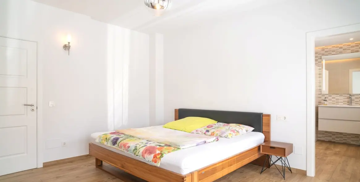 Продажа  отдельно стоящей виллы в Mijas 43