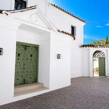 Sale of detached villa in El Madroñal