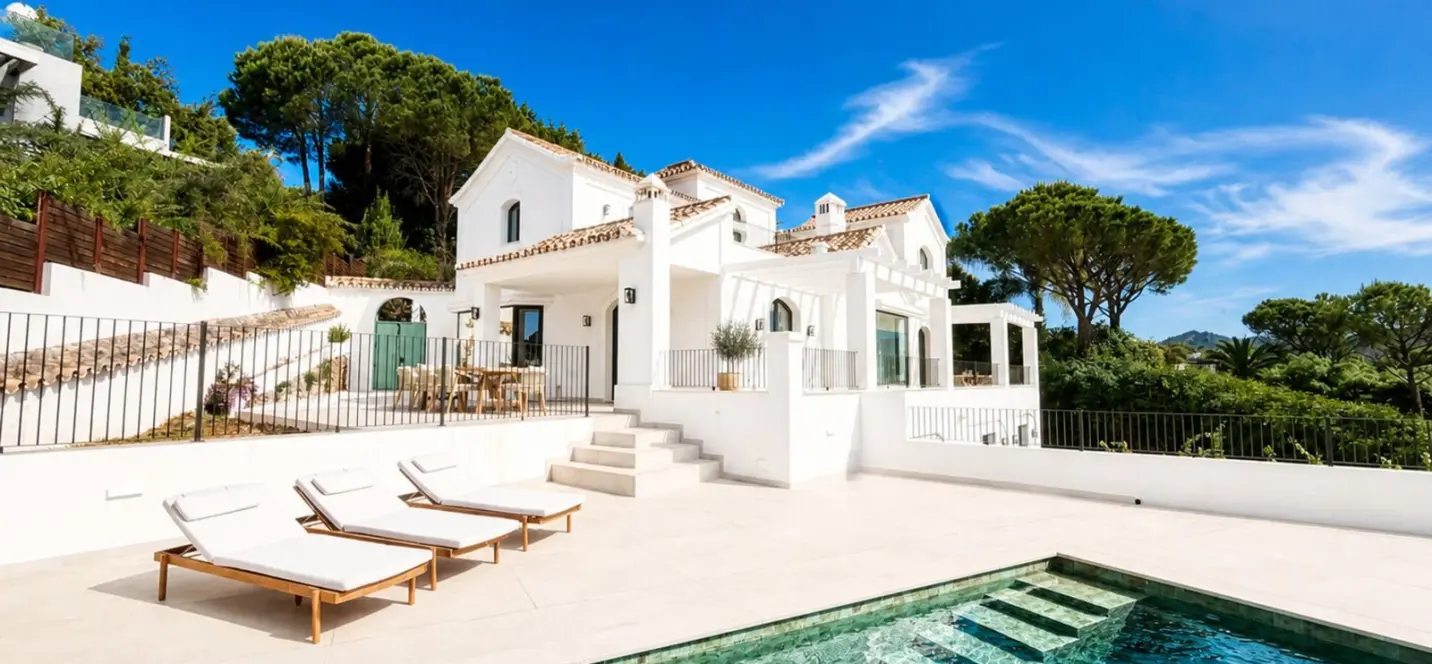 Sale of detached villa in El Madroñal 1