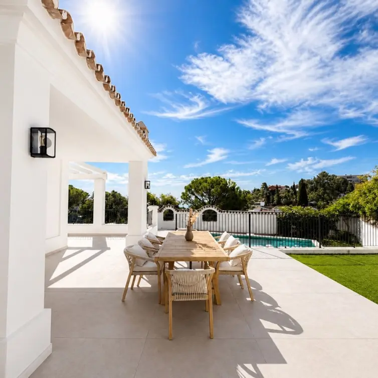 Sale of detached villa in El Madroñal