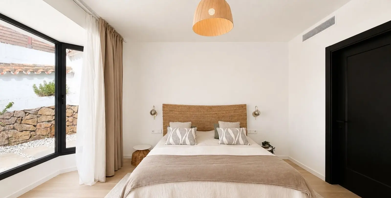 Venta de villa independiente en El Madroñal 11