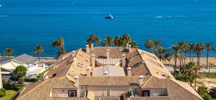 Долгосрочная аренда апартаментов на среднем этаже в San Pedro de Alcántara 2