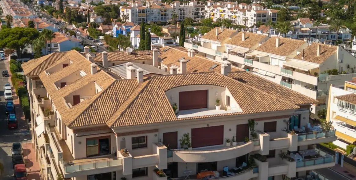 Долгосрочная аренда апартаментов на среднем этаже в San Pedro de Alcántara 4