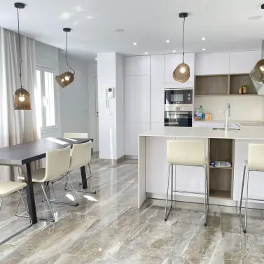 Long-term rent of middle floor apartment in Marbella