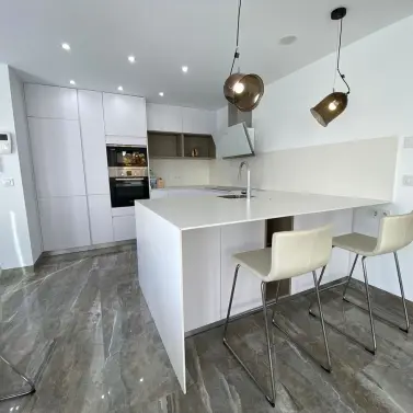 Long-term rent of middle floor apartment in Marbella