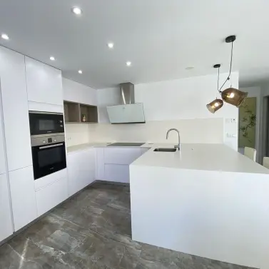 Long-term rent of middle floor apartment in Marbella