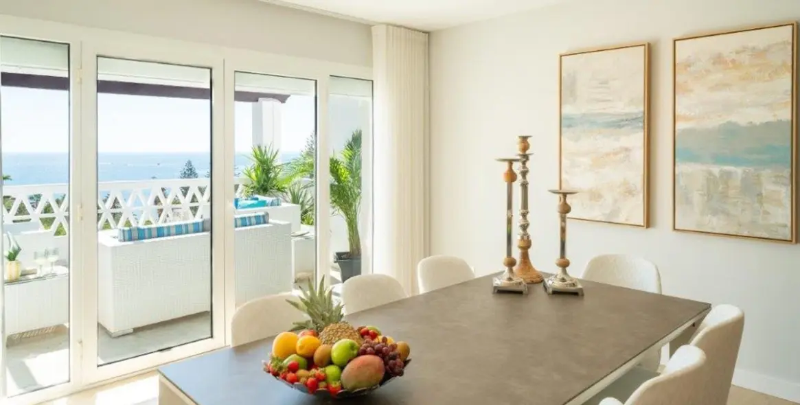 Long-term rent of penthouse duplex in Puerto Banús 11