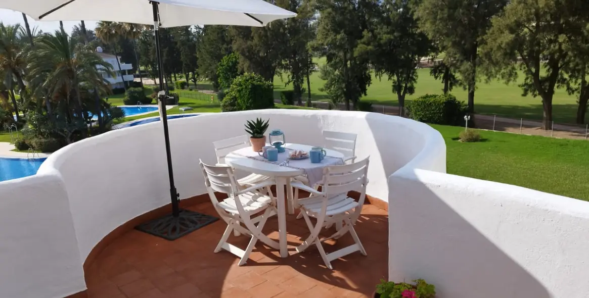 Venta de apartamento en planta media en Mijas Golf 1
