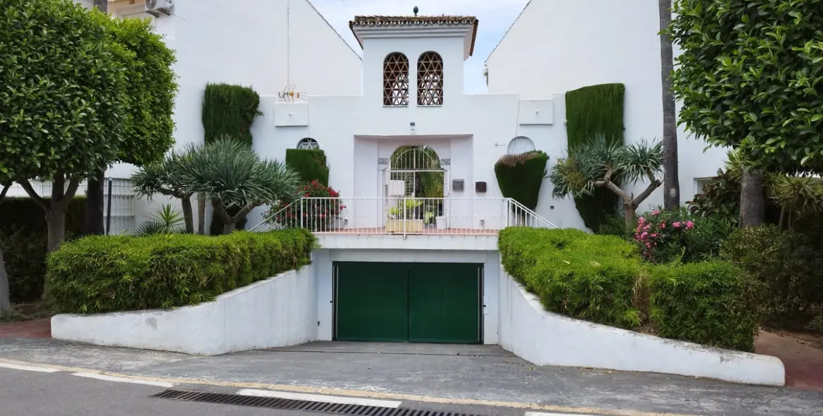 Venta de apartamento en planta media en Mijas Golf 2