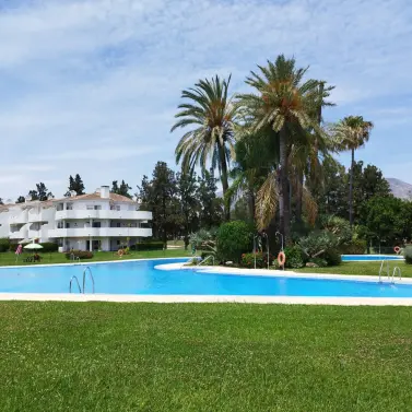 Venta de apartamento en planta media en Mijas Golf
