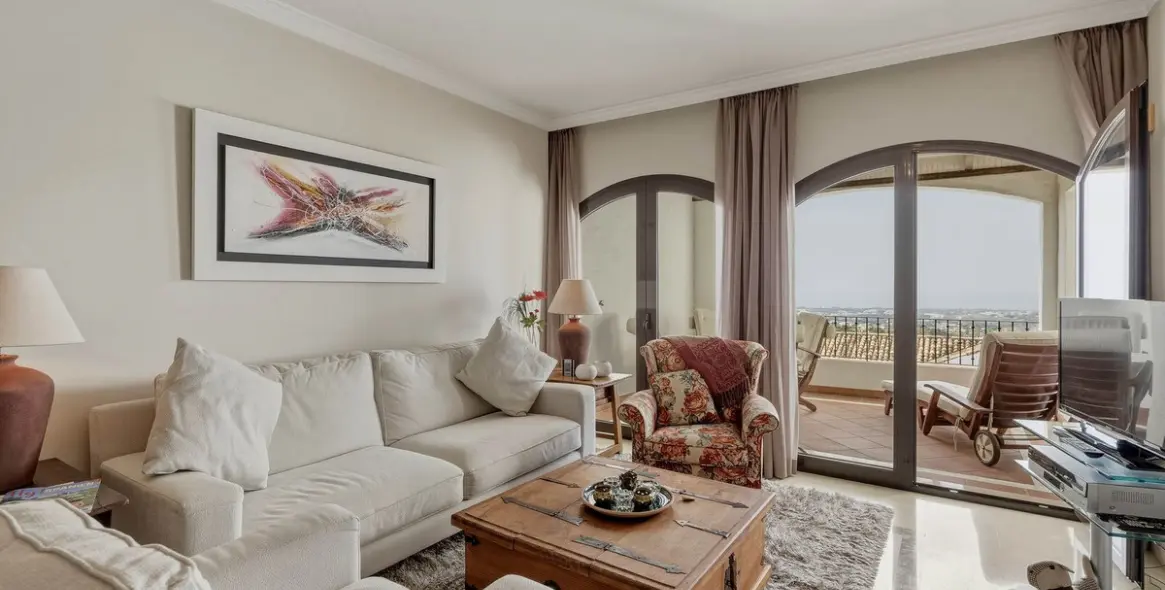 Sale of penthouse in Benahavís 4