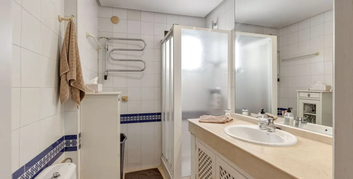 Sale of penthouse in Benahavís 9