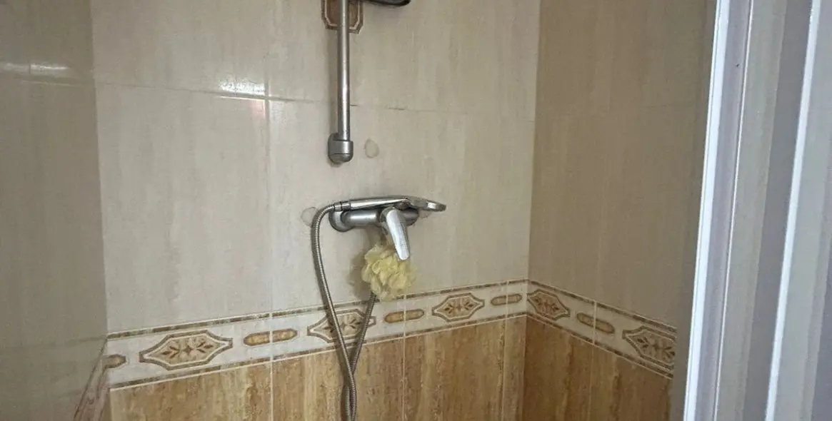 Sale of middle floor apartment in Marbella 21