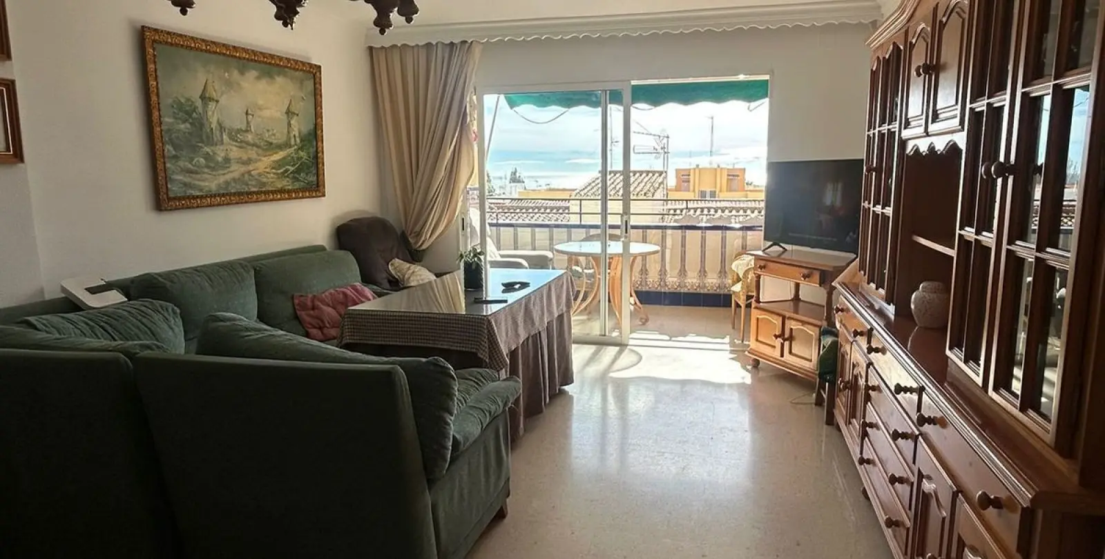 Sale of middle floor apartment in Marbella 13