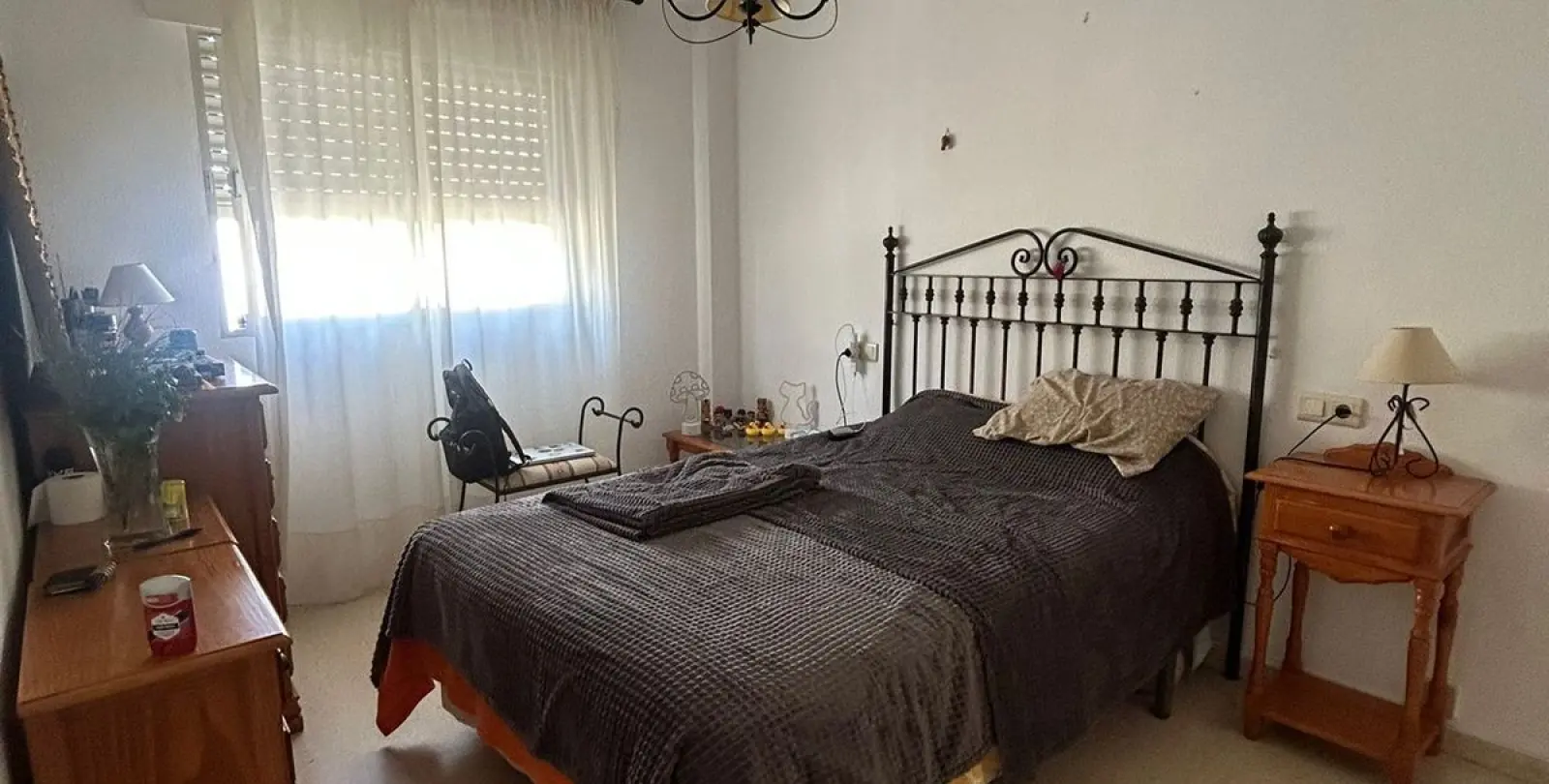 Sale of middle floor apartment in Marbella 17