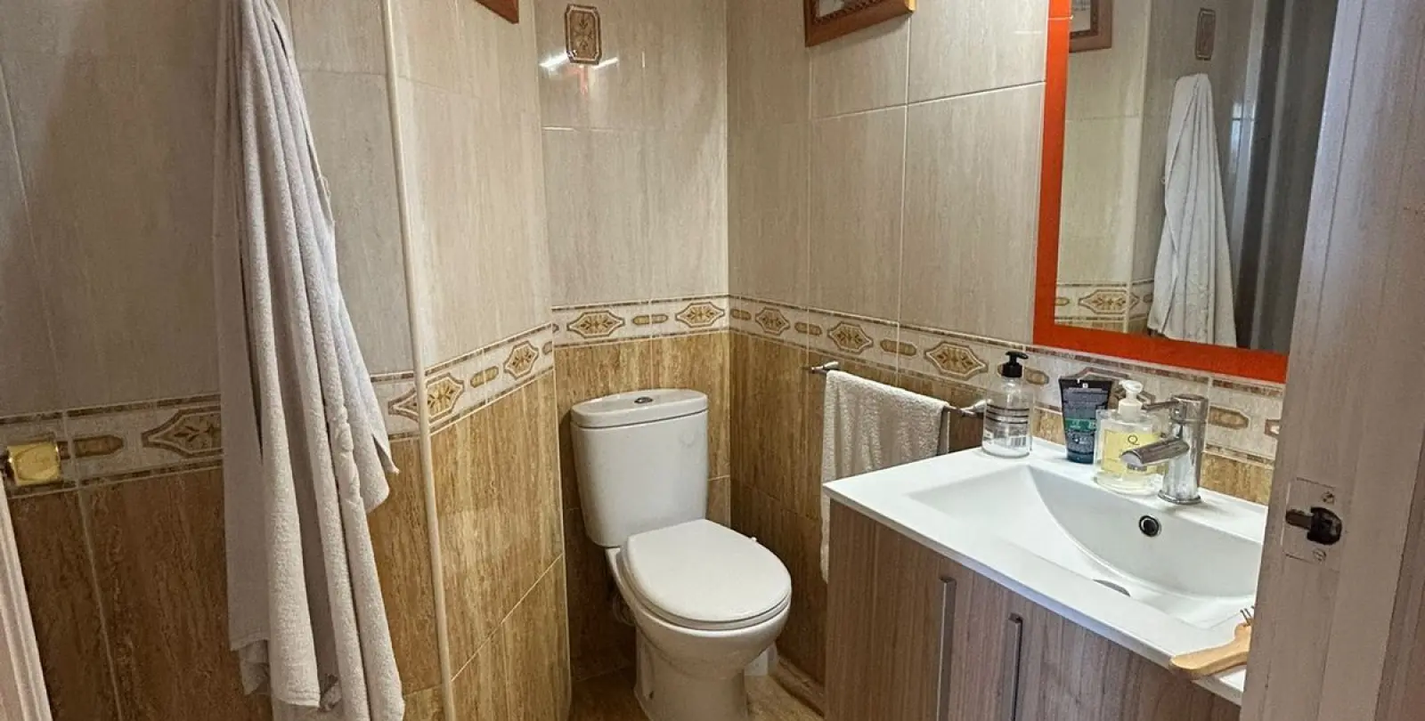 Sale of middle floor apartment in Marbella 20