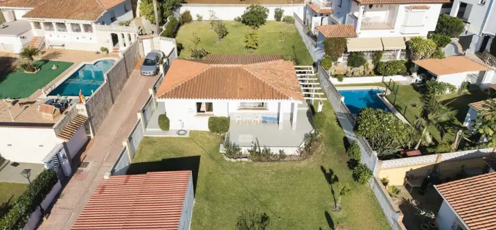 Venta de villa independiente en La Campana 0