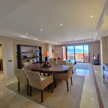 Venta de apartamento en planta baja en La Mairena