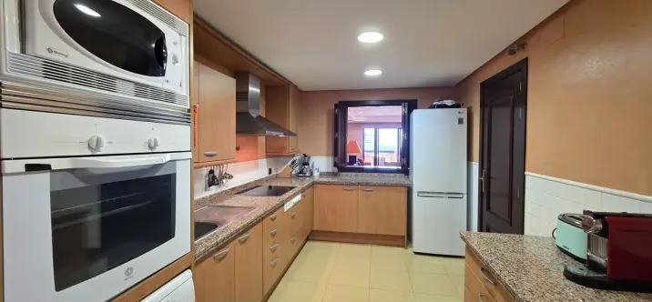 Venta de apartamento en planta baja en La Mairena 3