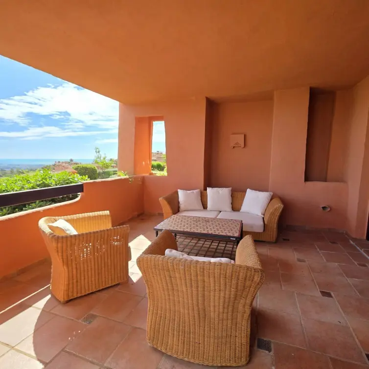 Sale of ground floor apartment in La Mairena