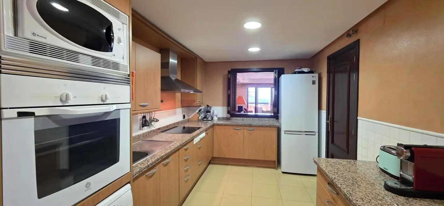 Sale of ground floor apartment in La Mairena 3